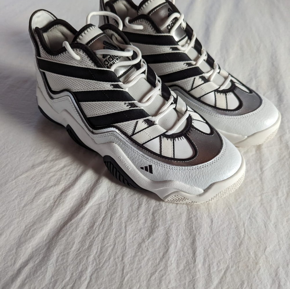 adidas EQT Top Ten 2010 Kobe Bryant White Black Men Basketball Shoes HR0099